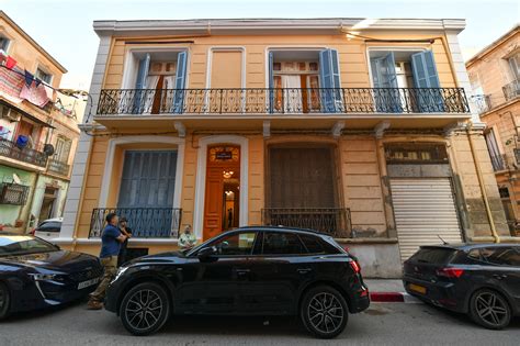 résidence yves-saint-laurent oran